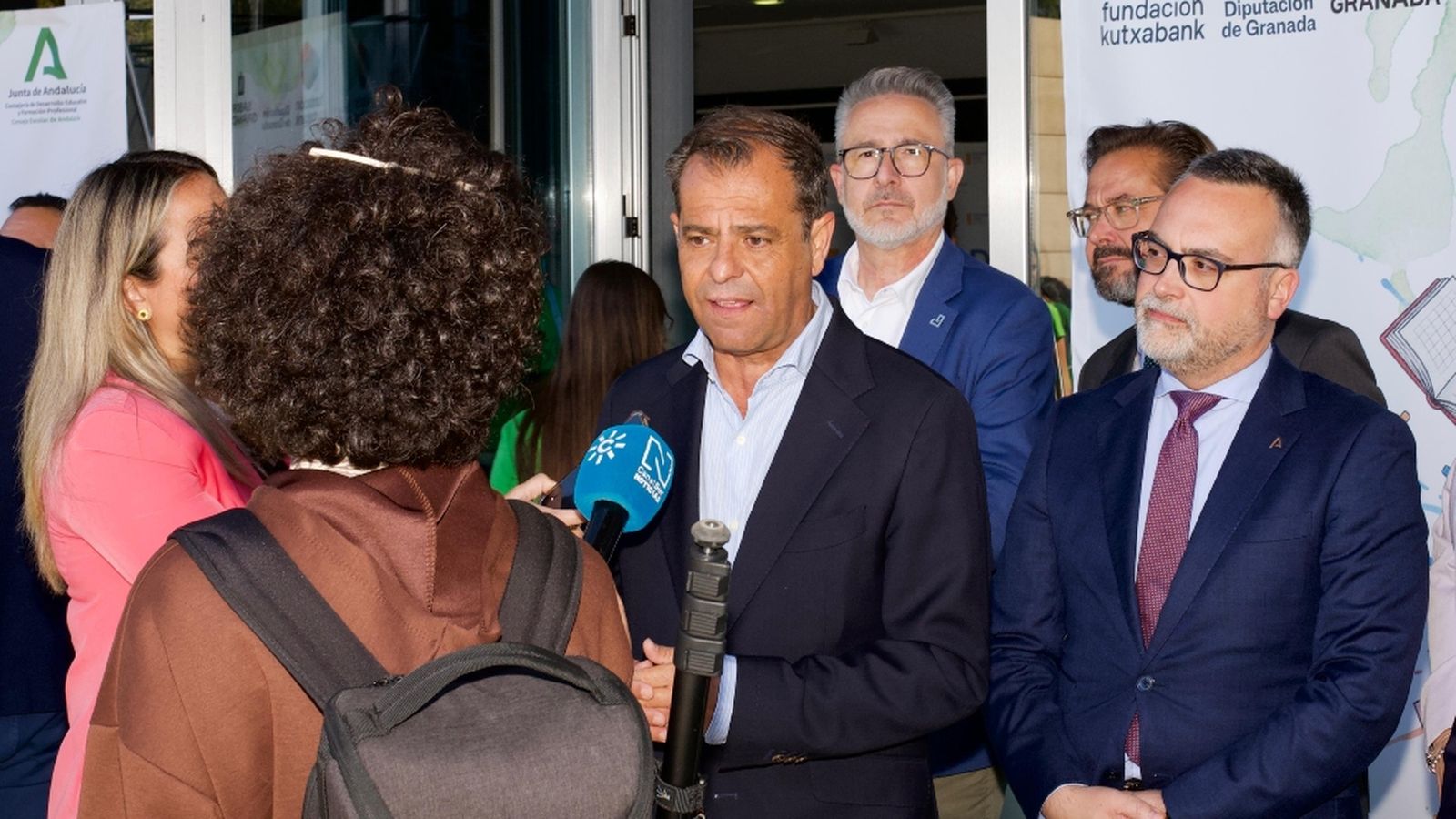 Premio escolar AD medios