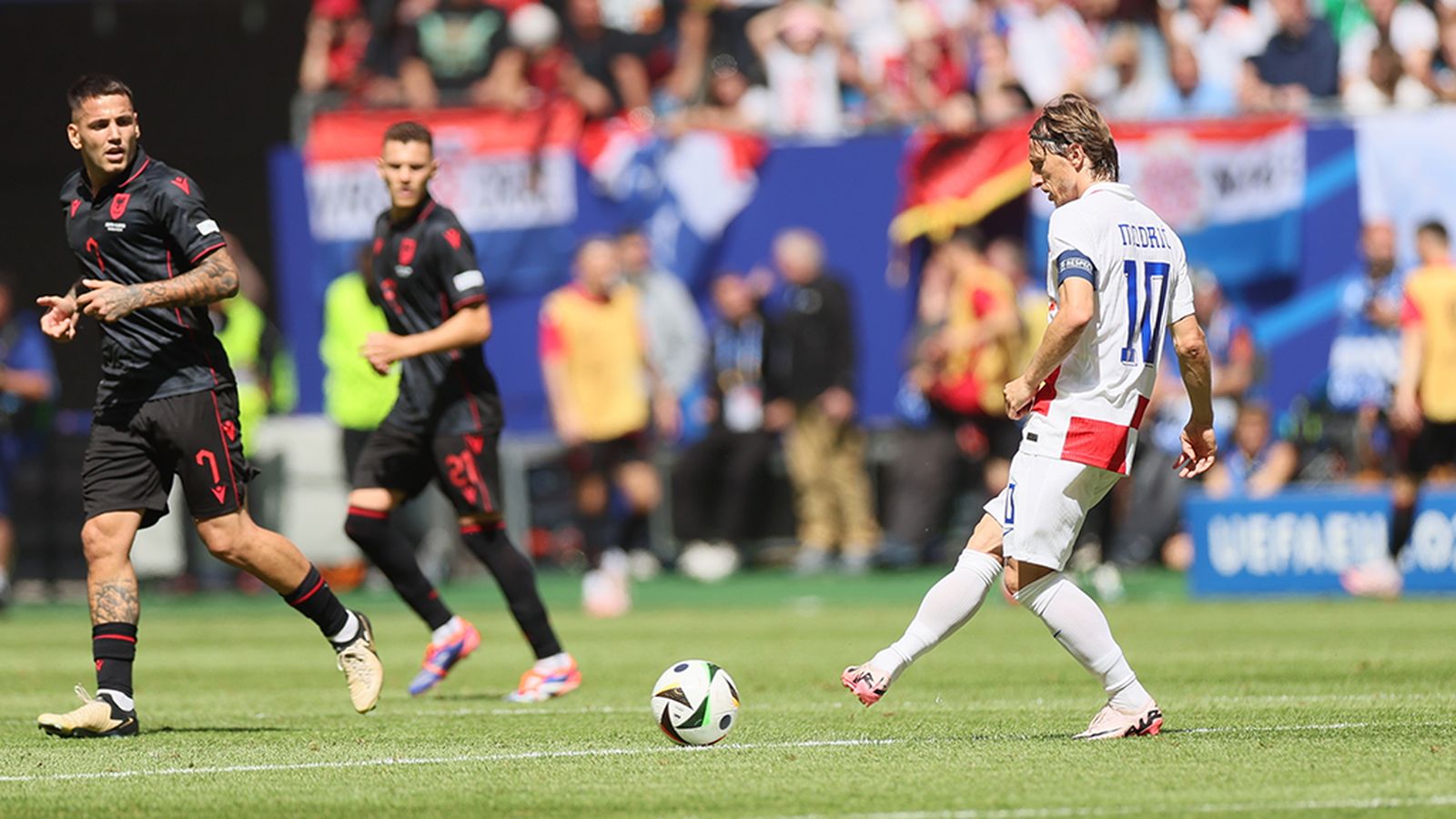 Modric ante Albania en la Eurocopa