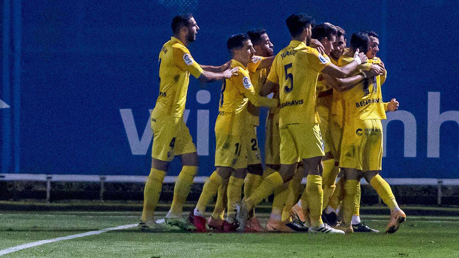 El Málaga vence al Fuenlabrada