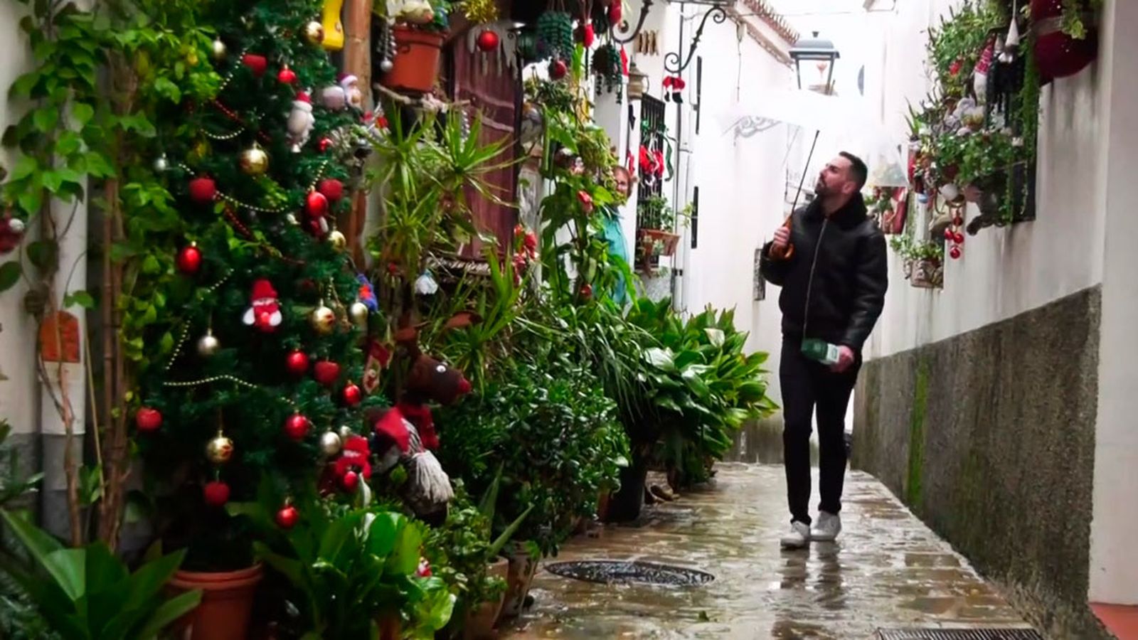Jubrique, el pueblo que se convierte en una postal navideña