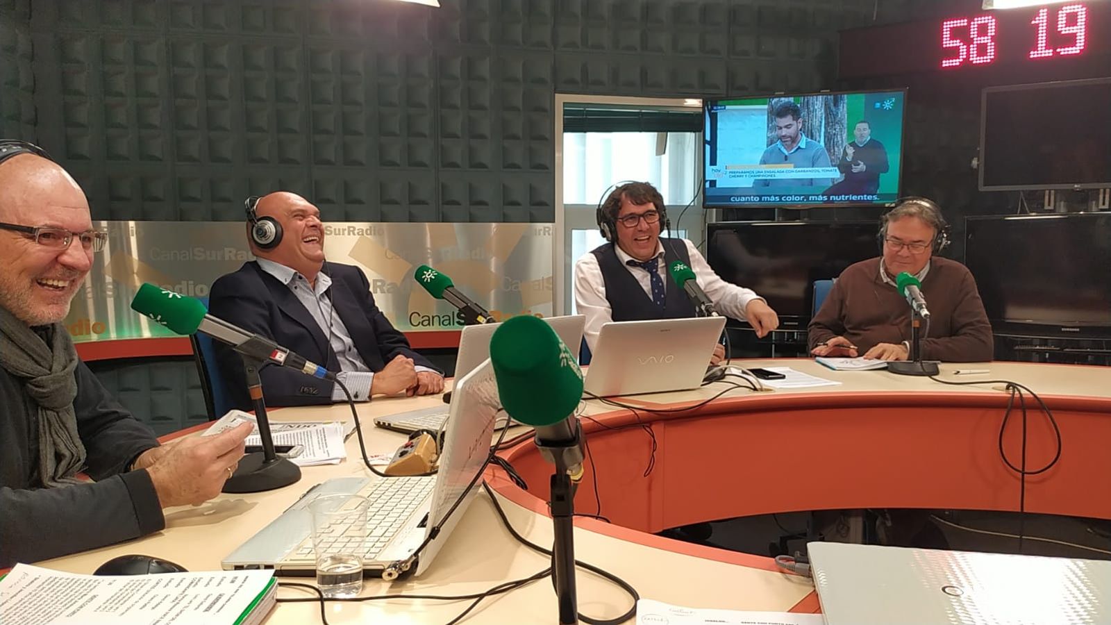 vigorra con luis lara y david gallardo