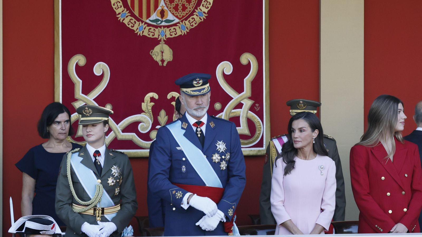 foto reyes en el desfile