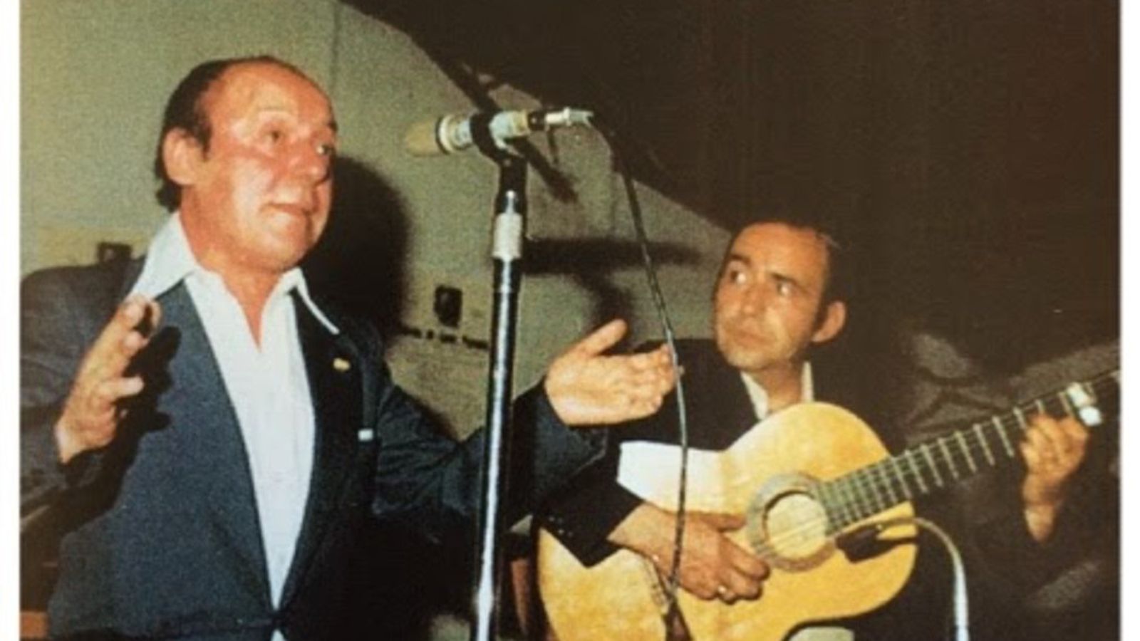 Pepe Polluelas cantaor
