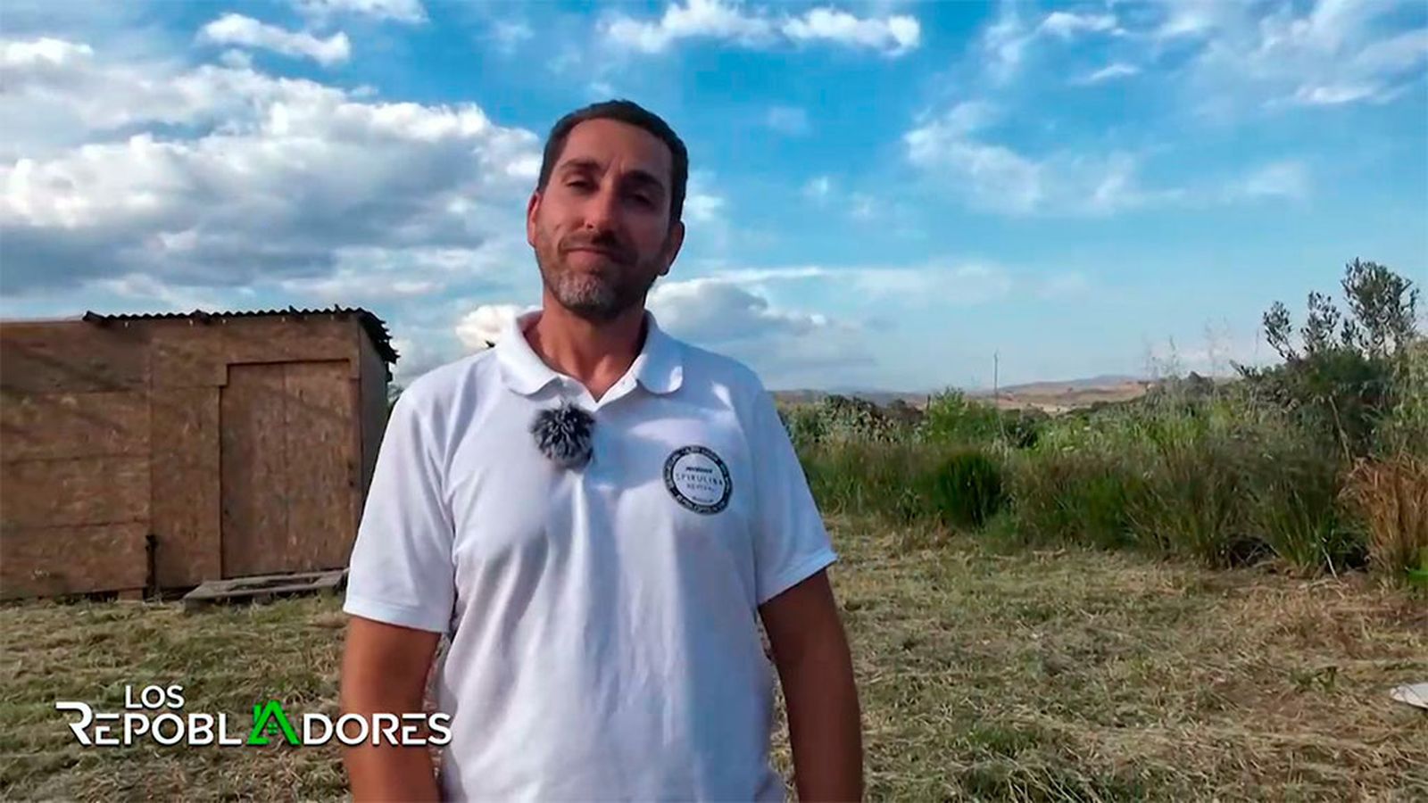 Alejandro cultiva espirulina en Coín tras vivir en otros países