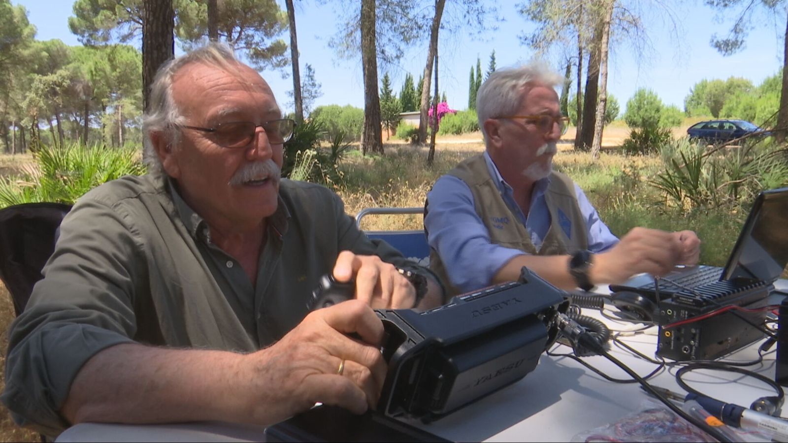El auge de los radioaficionados en "Los Reporteros"