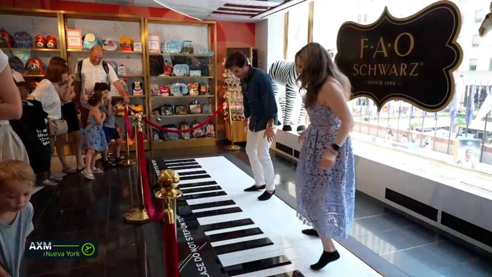 andalucia mundo nueva york margarita 1024x576 big piano