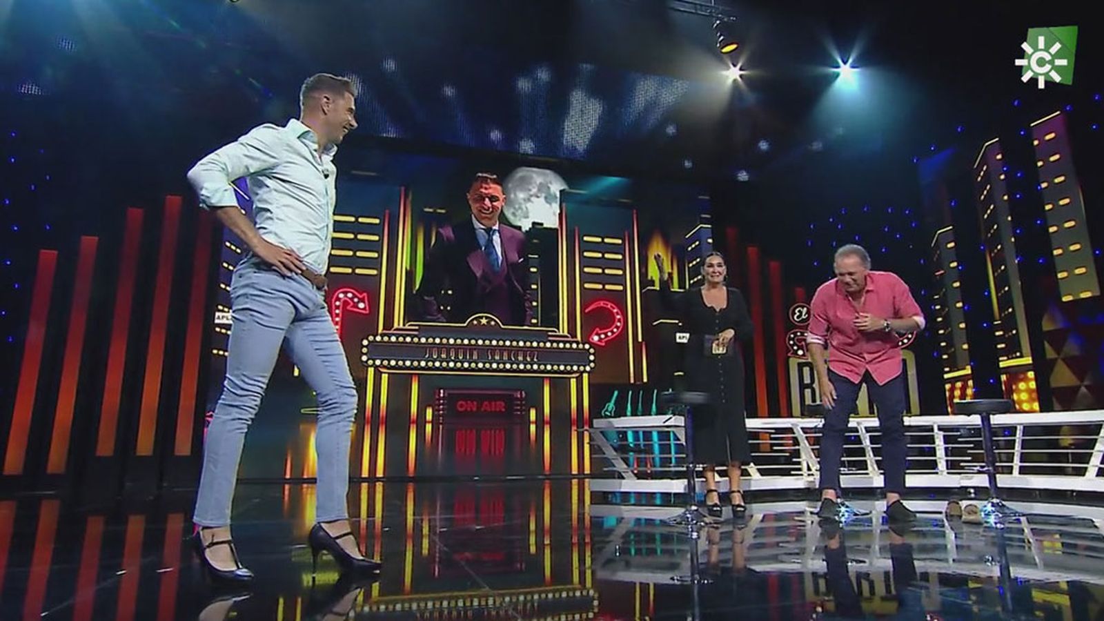 El show de Bertin Joaquin tacones 1024x576 9/6/21