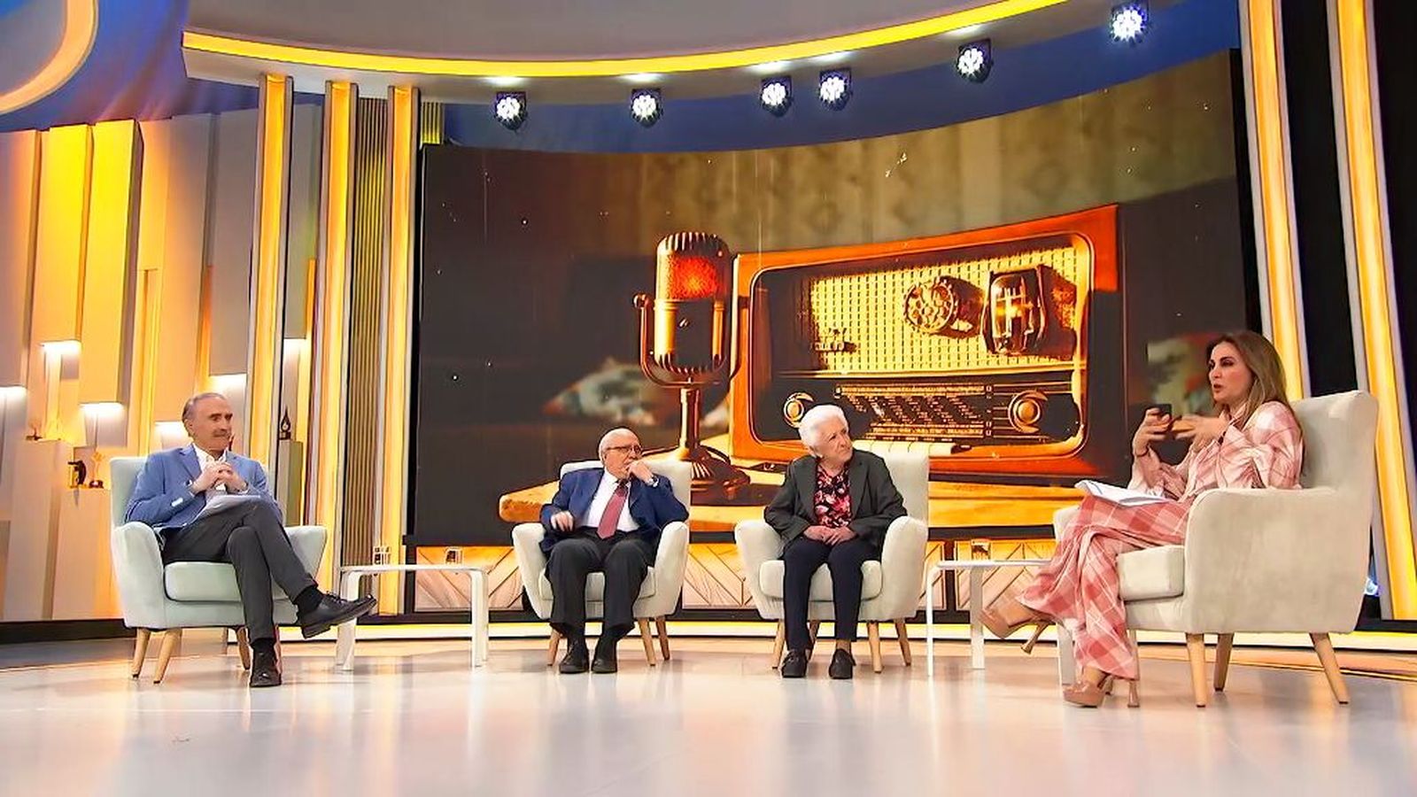 Conocemos a fondo a Eva Montesinos y Luis Baras, dos voces históricas de la radio andaluza