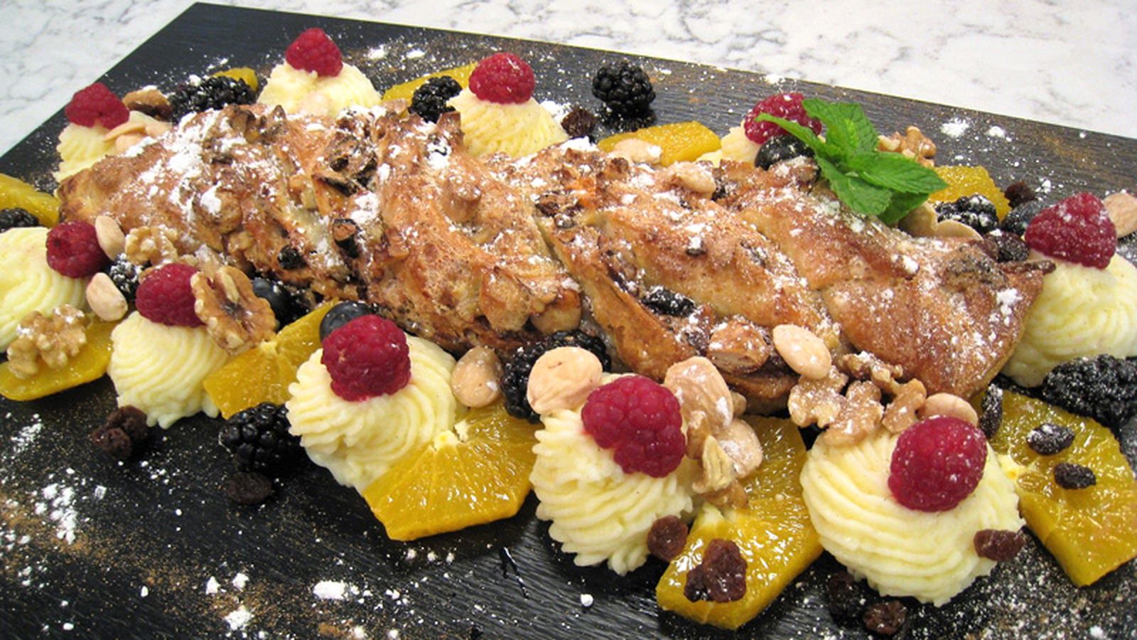 Cómetelo Trenza de hojaldre con naranja 800x450