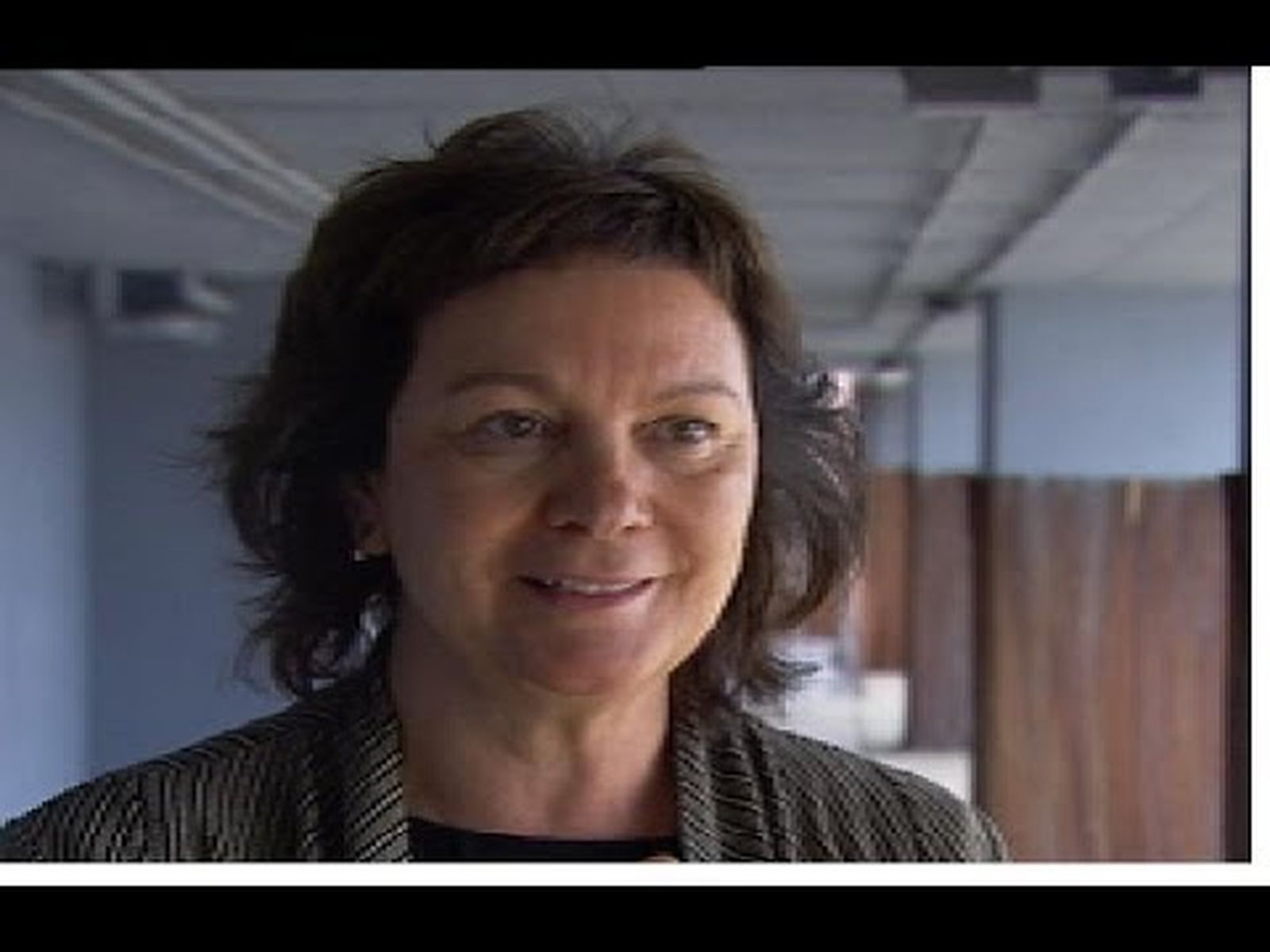 Clara Sánchez, Premio Planeta 2013, y los niños robados