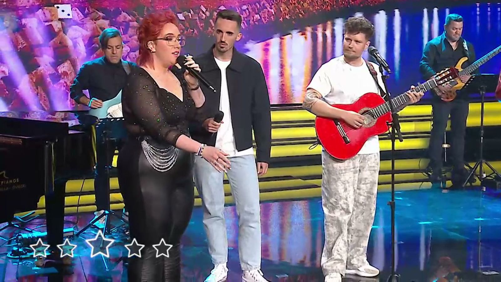 El talento de la rondeña Martha Pérez brilla junto a Los Tirantitos y pasa a la fase siguiente
