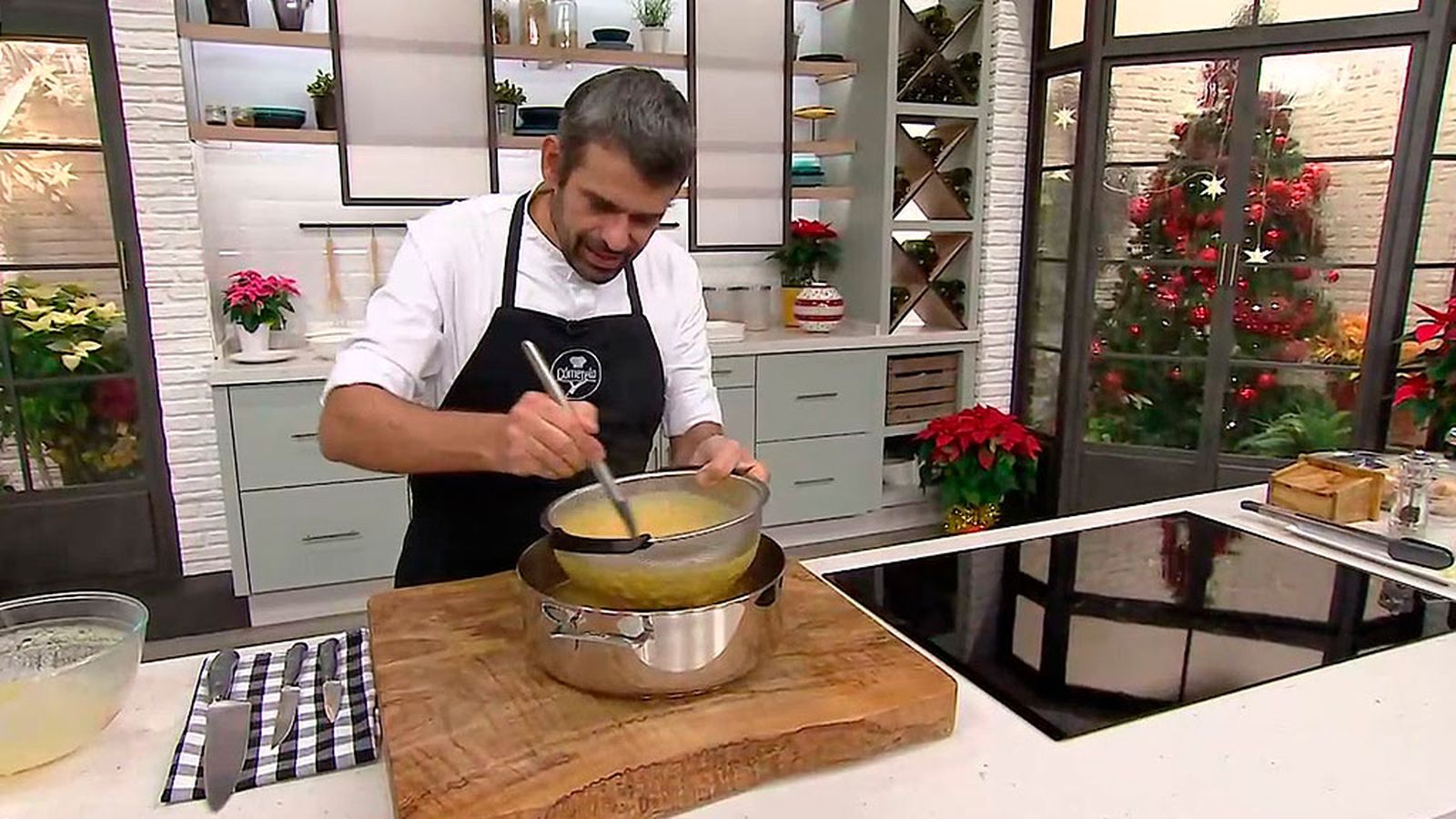 Cómo convertir una sopa de pollo en una rica crema