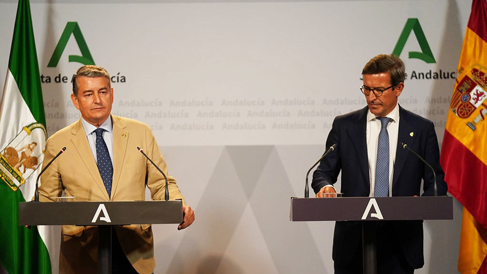 Antonio Sanz en el consejo de gobierno