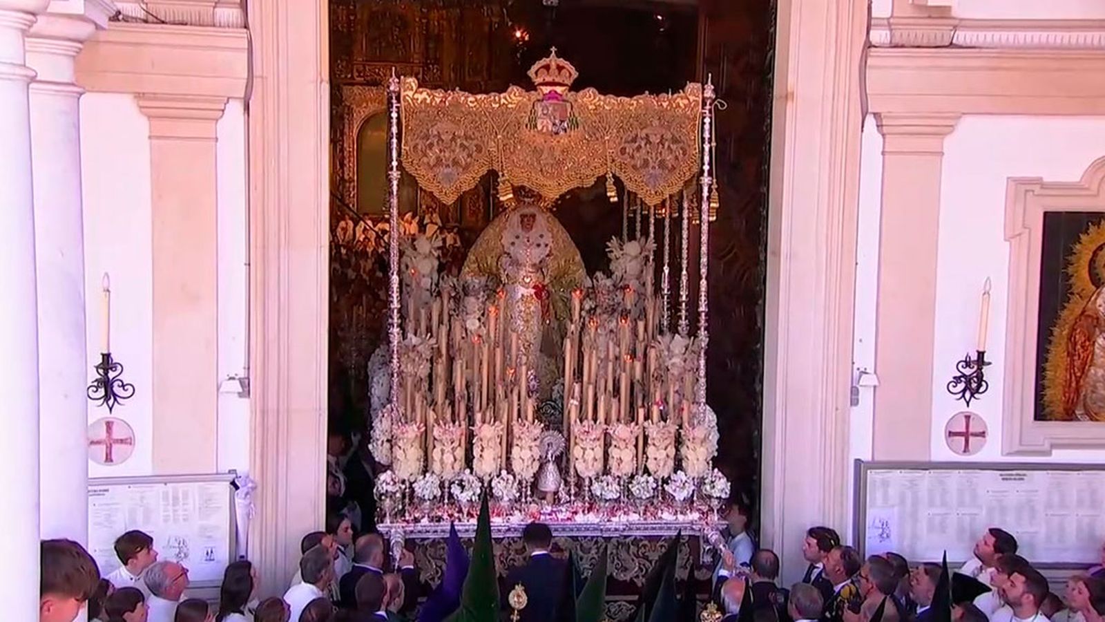 Semana Santa recogida macarena basilica 1024x576