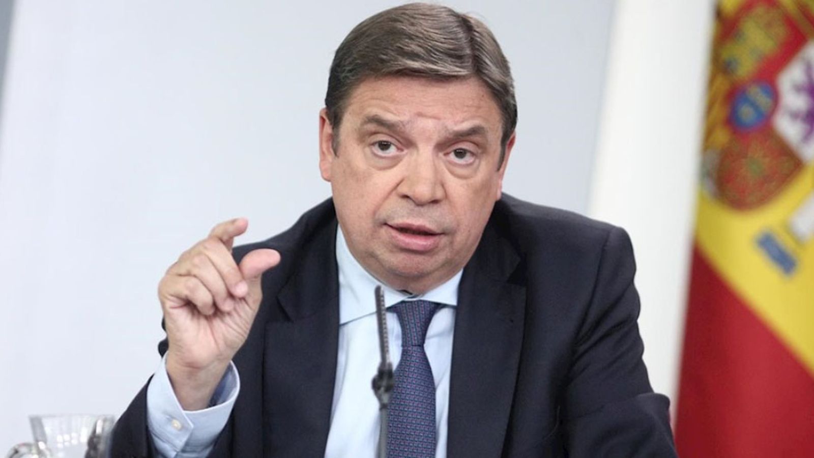 25_Luis Planas