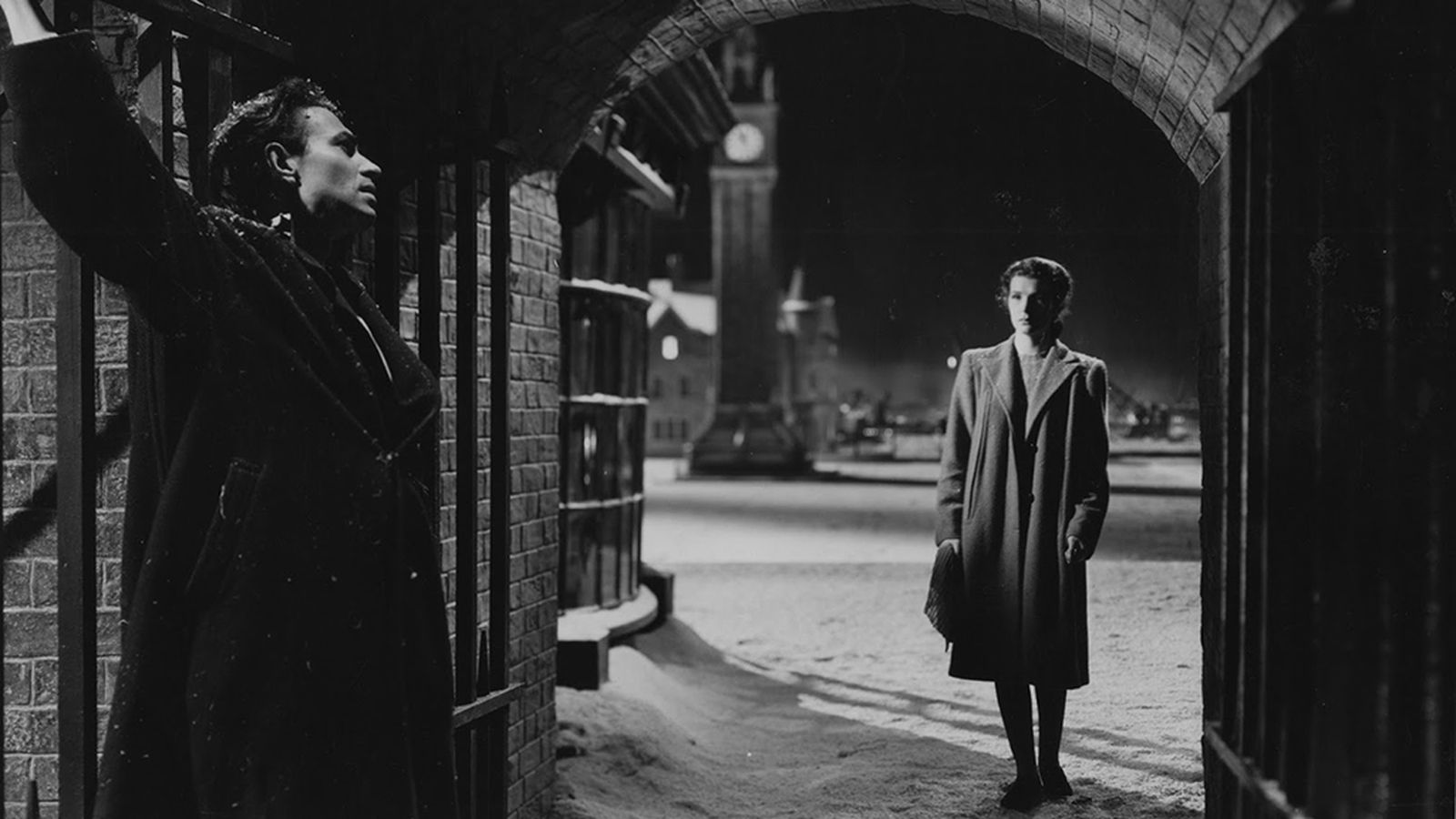 cine, Larga es la noche, 1 noviembre (comu)