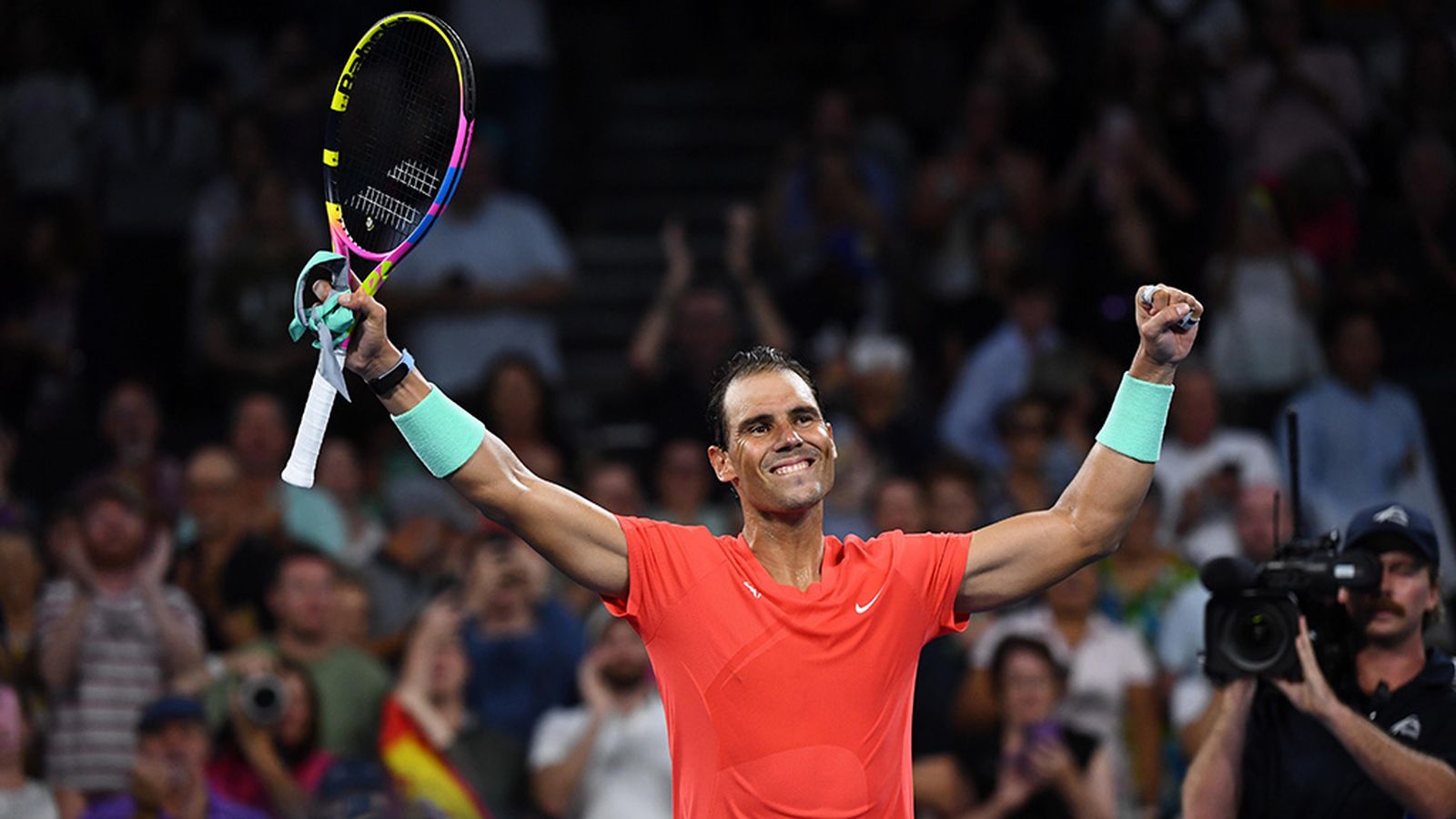 Rafael Nadal regresa con victoria