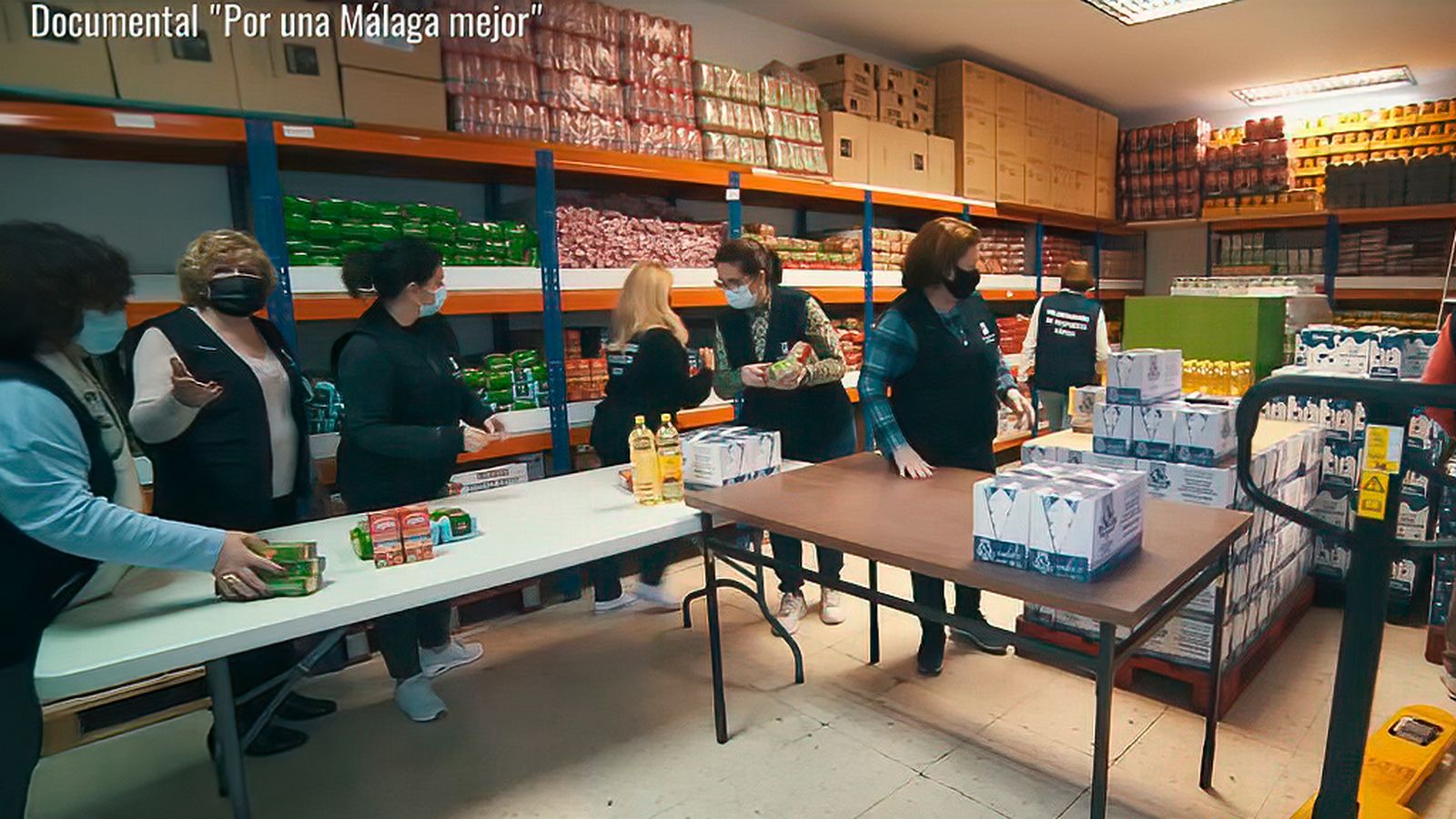 Dan todo por sus vecinos
