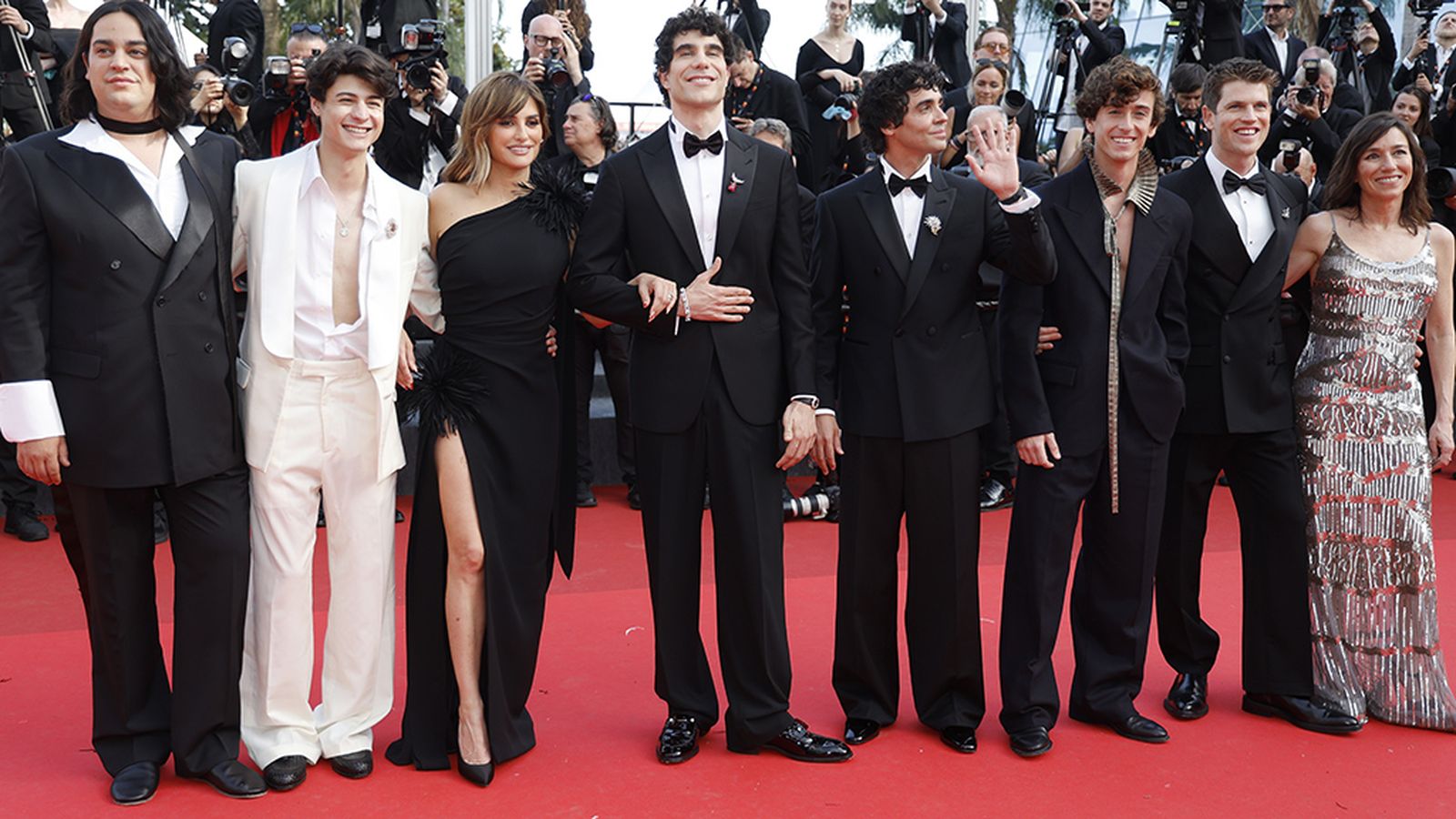 Los Javis presentan en Cannes La bola negra sobre Lorca