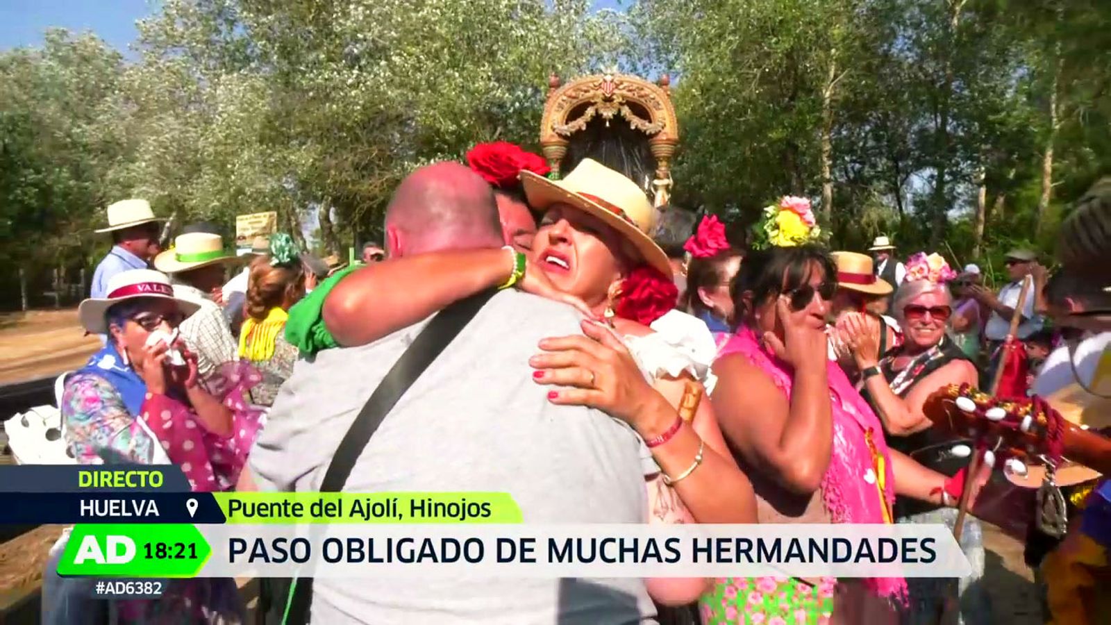 Emoción y lágrimas en el paso por el Puente del Ajolí