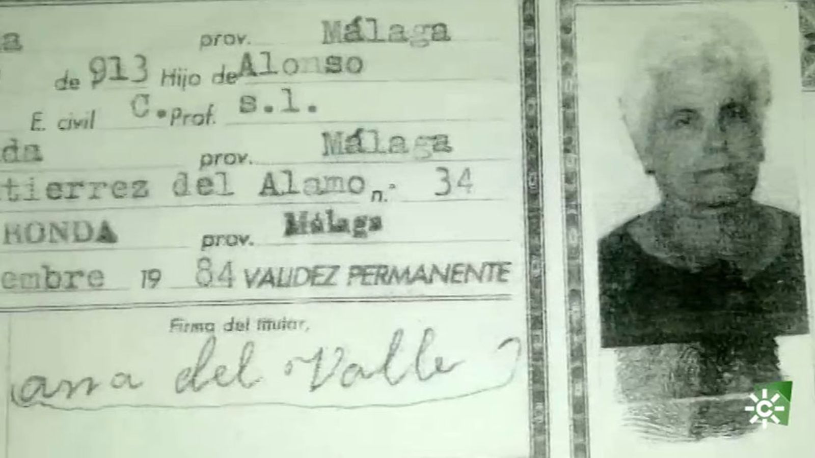 FOTO ANA CARNET