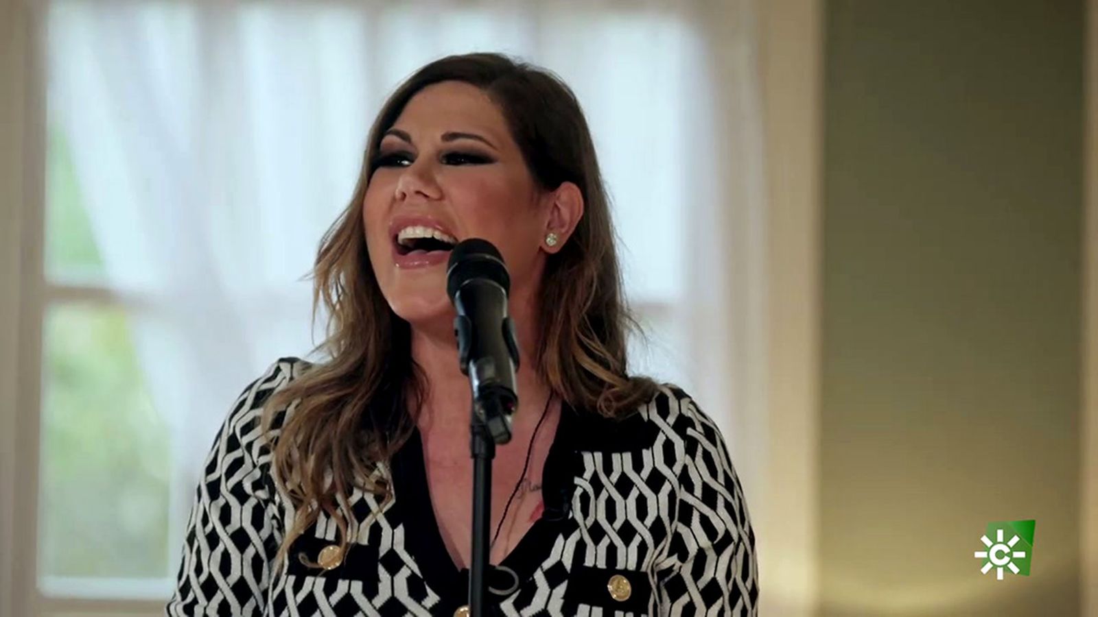 Tamara canta la balada triste 'Si no te hubieras ido'