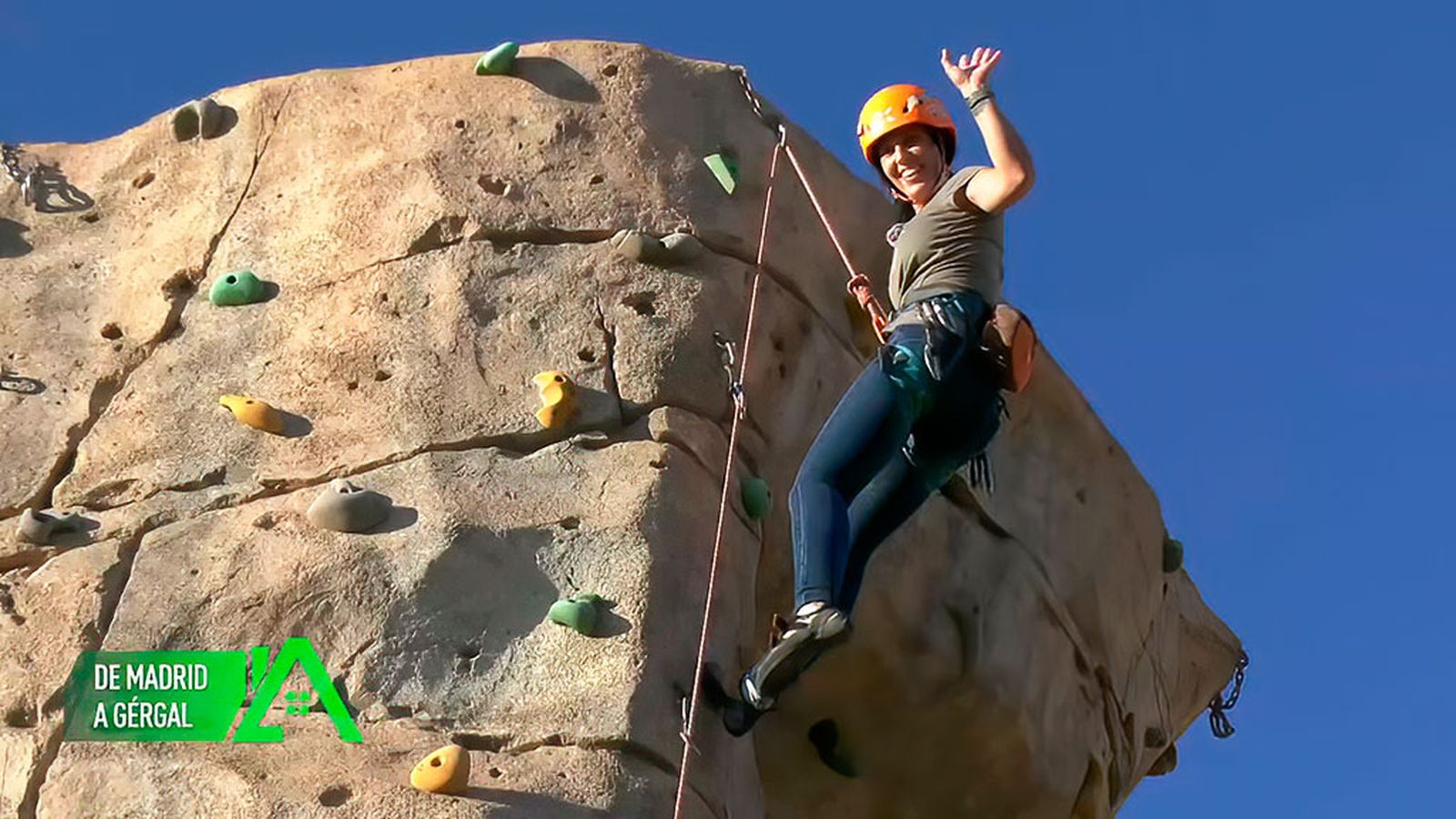 Marta dejó Madrid por el deporte al aire libre en Gérgal