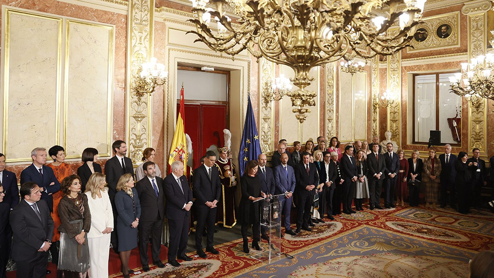 FOTO DÍA DE LA CONSTITUCIÓN ACTO INSTITUCIONAL