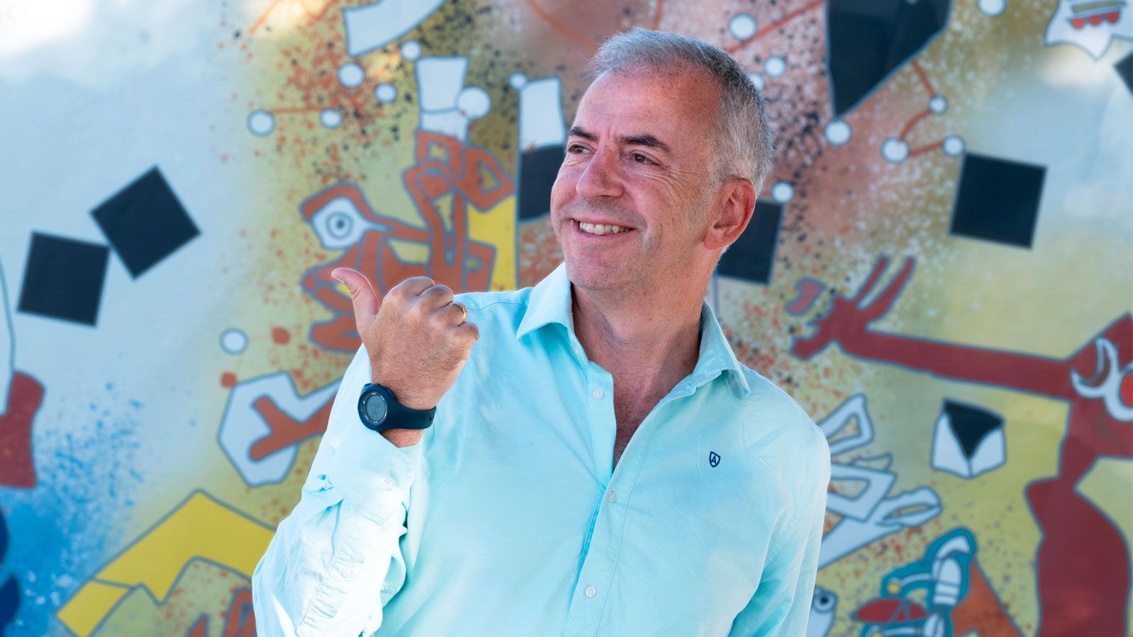 Nacho Medina conduce "Andalucía a Dedo".