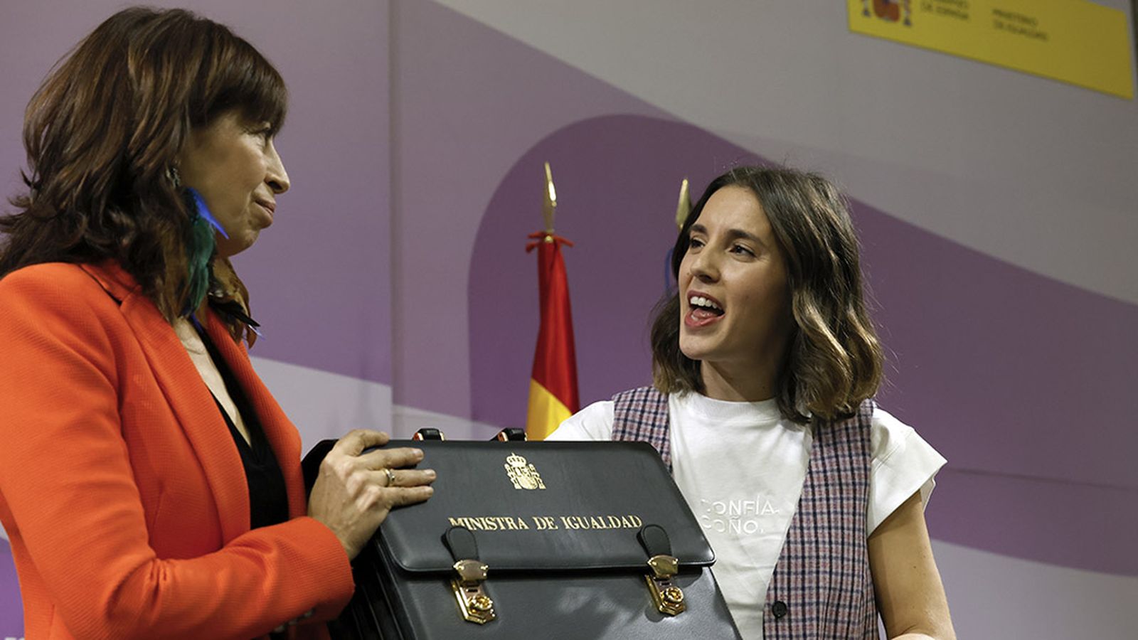 FOTO TRASPASO CARTERA IGUALDAD
