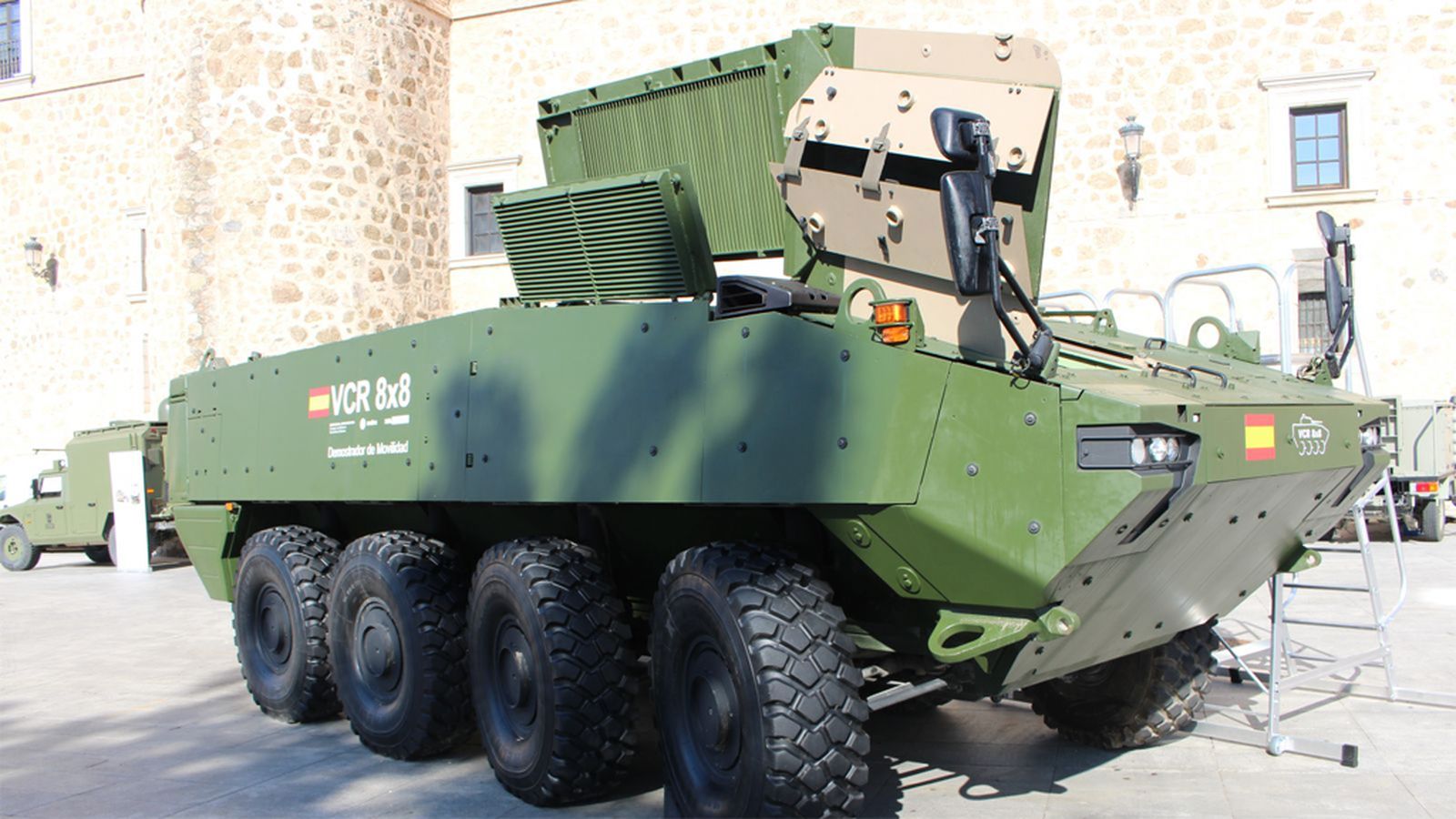 Carro combate 8x8