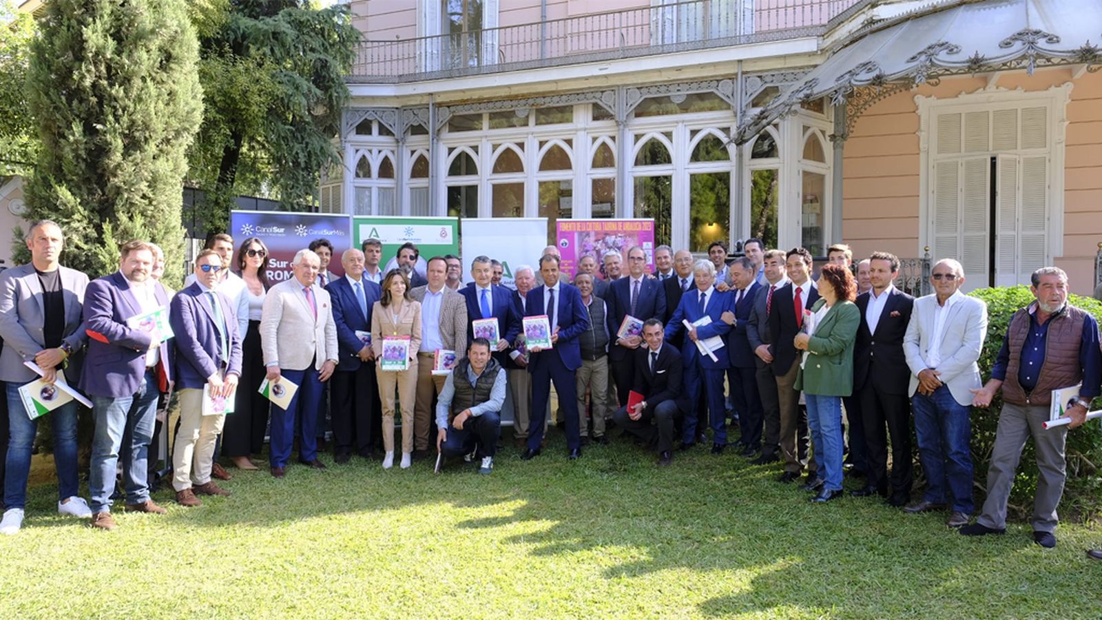 Novilladas Foto Familia