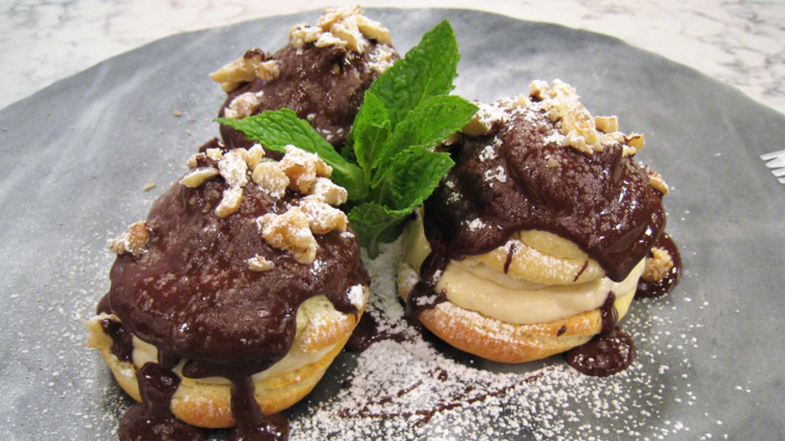 cometelo_profiteroles