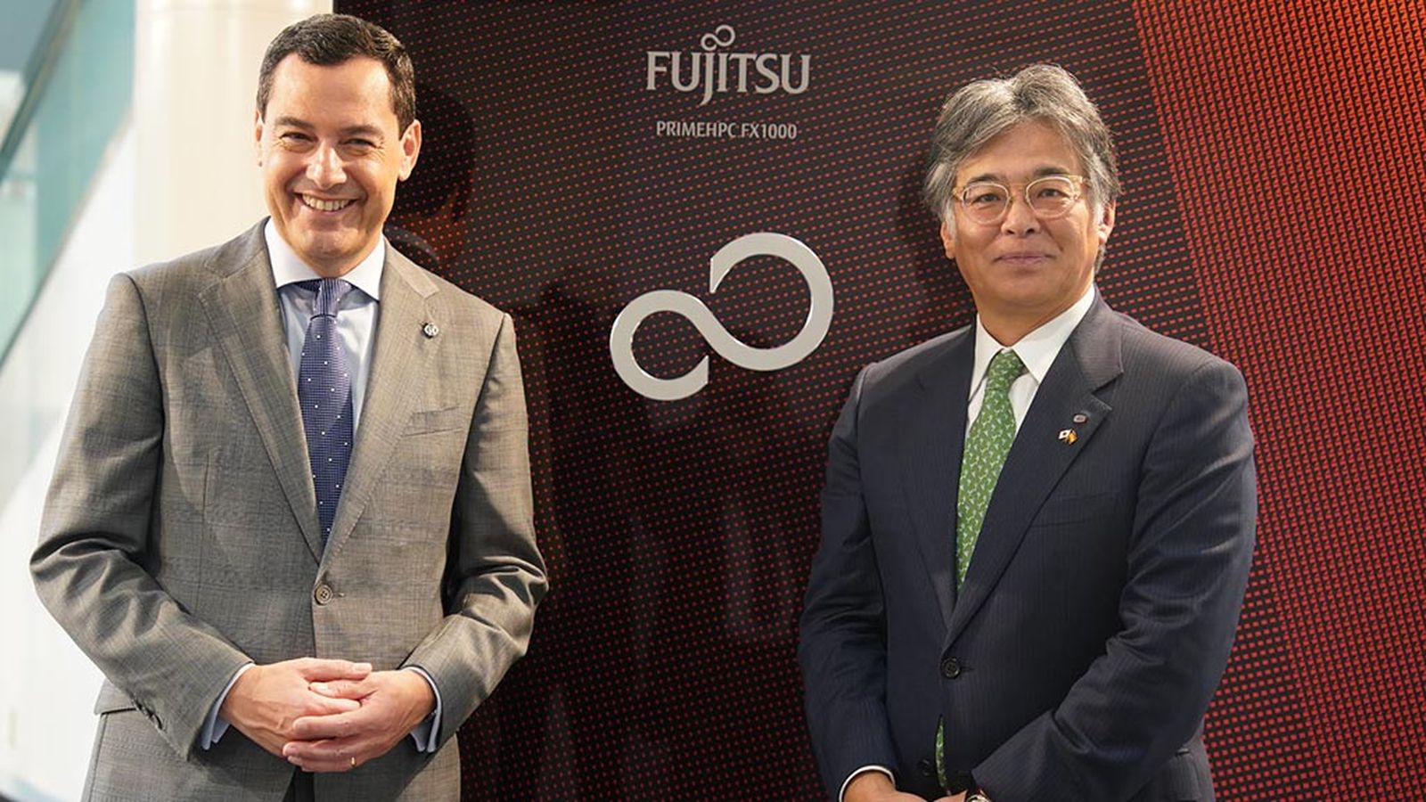 Foto Moreno y Fujitsu