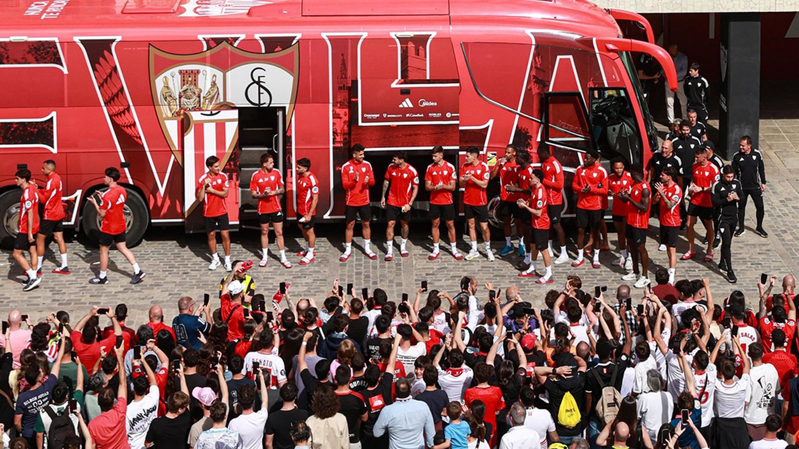 La afición se vuelca con el equipo
