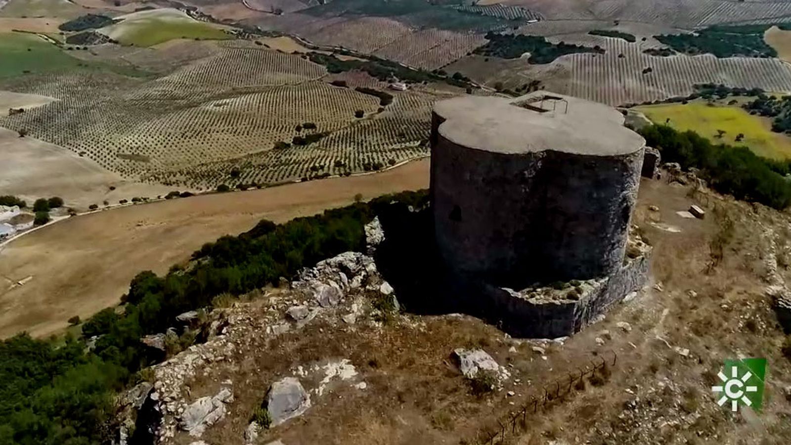 El Castillo de Cote, una construcción militar del siglo XIII en Montellano