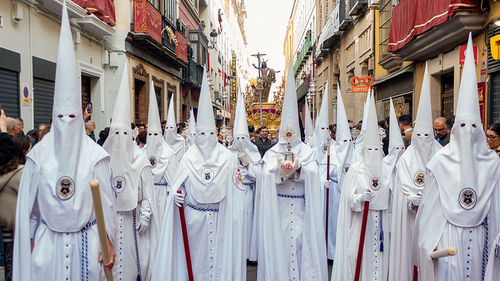 El resucitaco cierra la Semana Santa