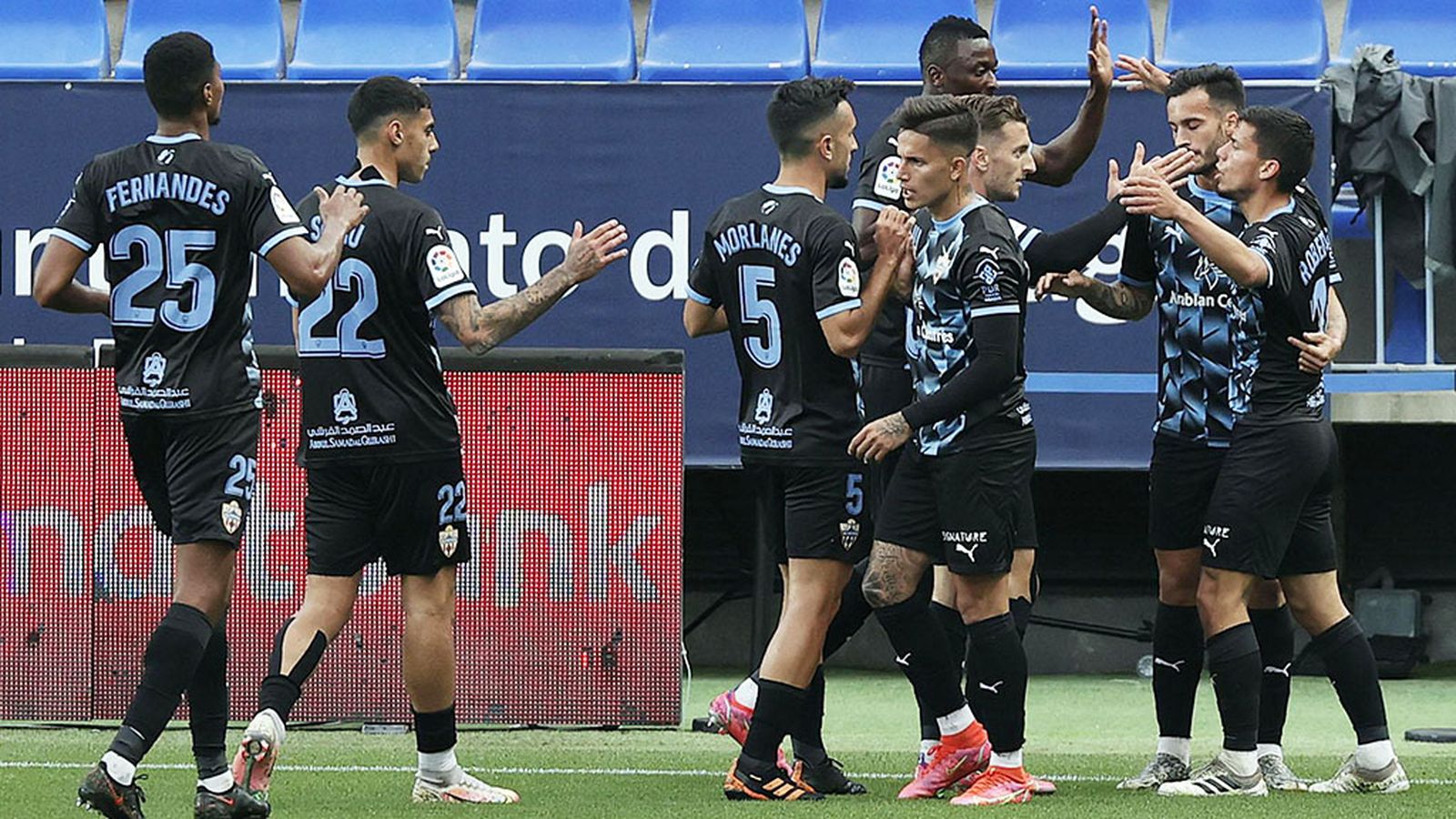 ALMERIA CONTRA MÁLAGA