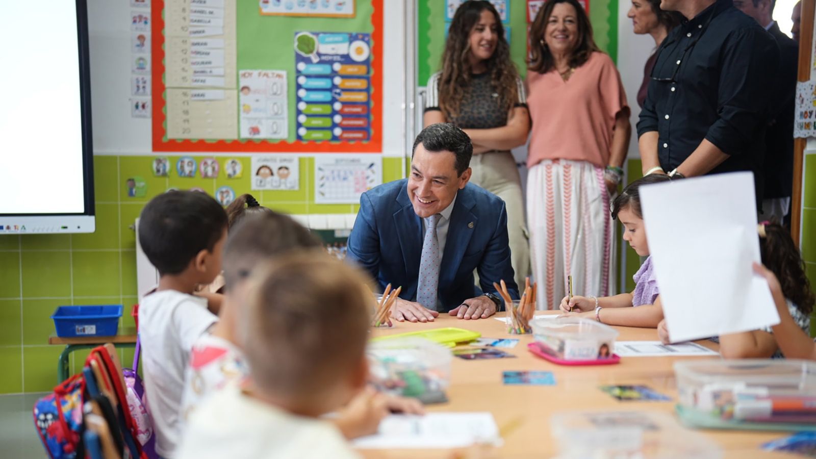 Moreno inaugura el cuso escolar en Benahadux.