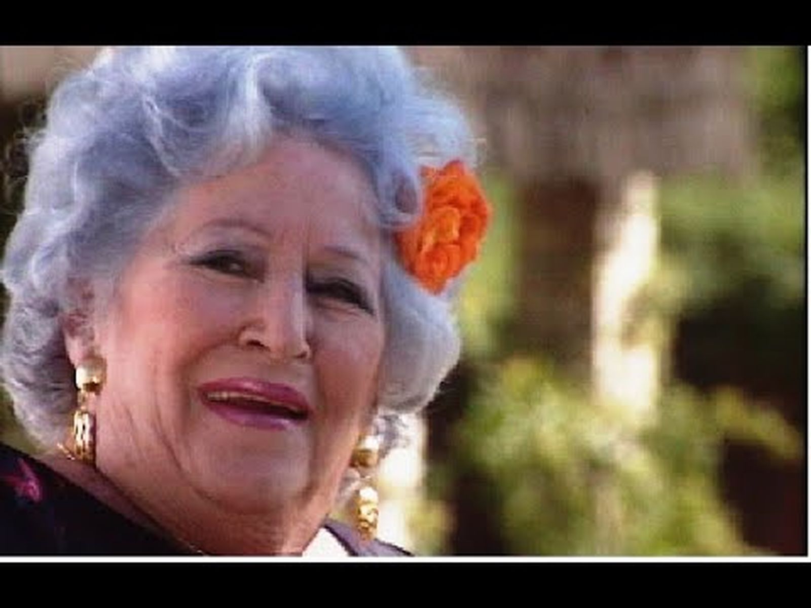 Raquel Rodrigo canta "Yo soy esa" y "Ojos verdes"