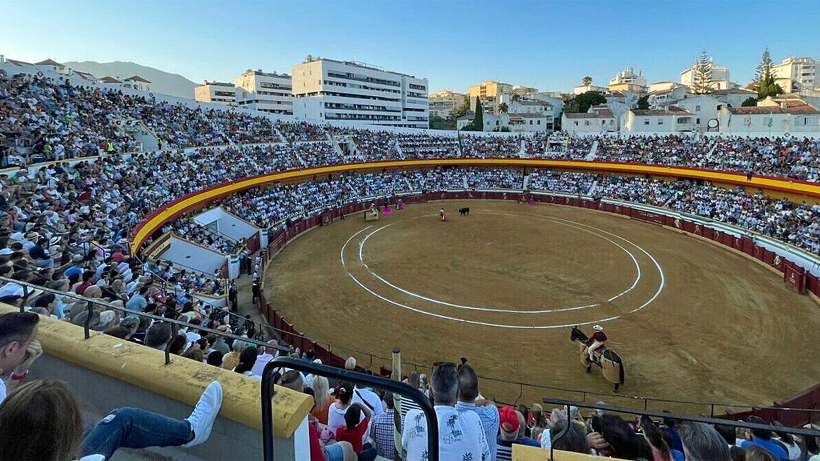 COMUNICACIÓN PLAZA DE TOROS DE ESTEPONA MÁLAGA
