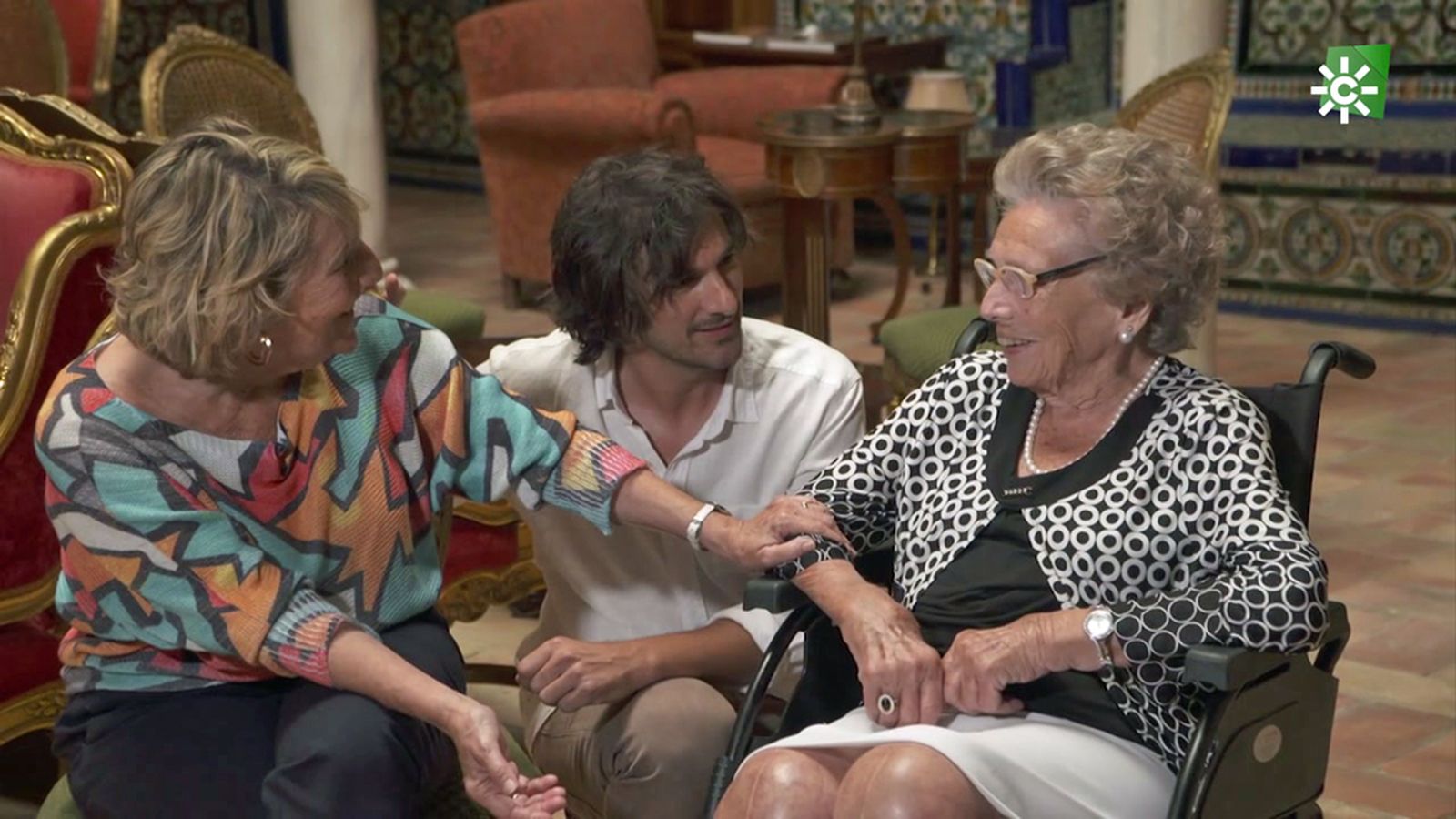 La historia de Amparo Navarrete, la abuela de Hugo Salazar