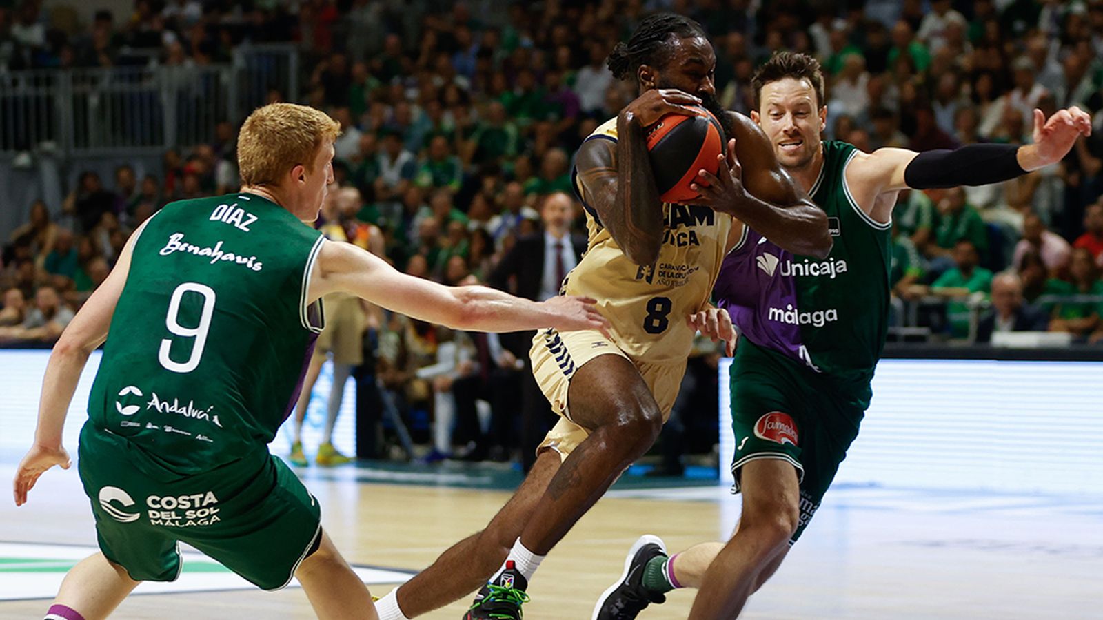 Unicaja pierde ante el UCAM Murcia