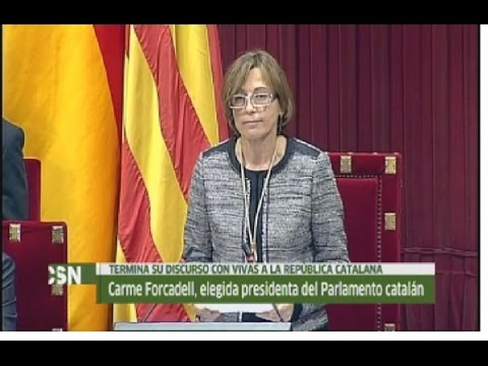 Carme Forcadell da vivas a la República de Cataluña