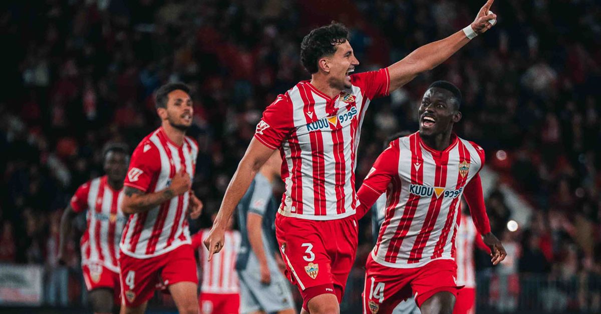 El ascenso directo se vuelve a poner a tiro para el Almería