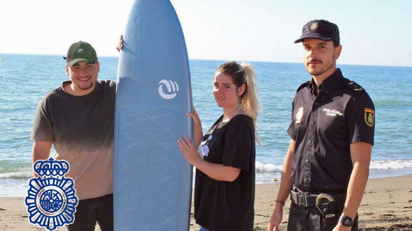 Policia-bañistas