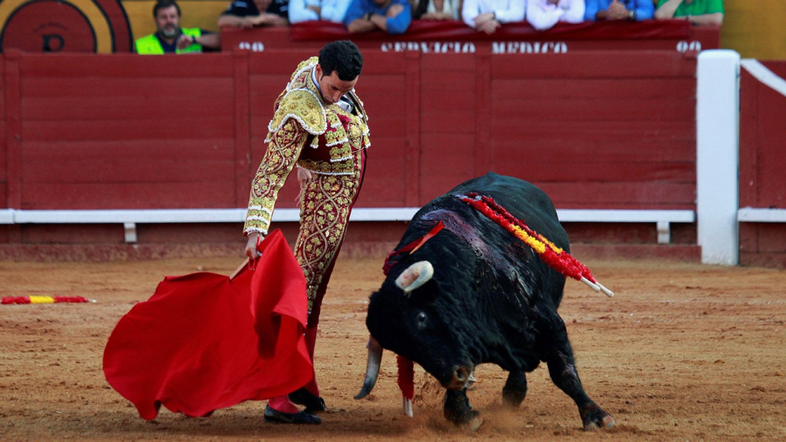 tapa toros miranda algeciras 1024