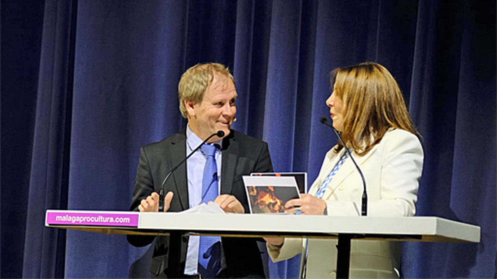 BAJO PALIO PRESENTADORES