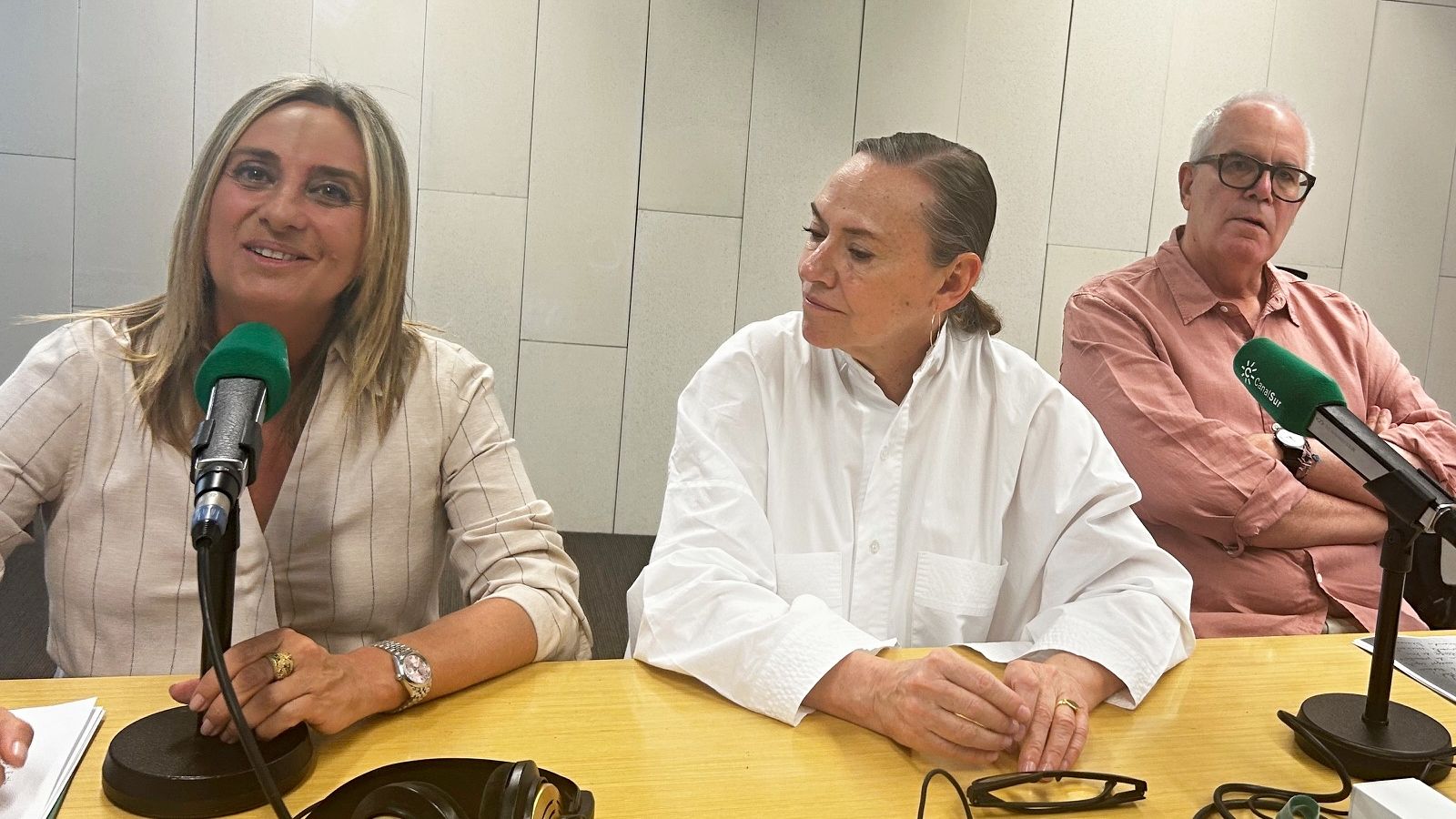 Marifrán Carazo, Laura García-Lorca y Andrés Soria Olmedo comparten micrófono en "Andalucía y la Generación del 27".