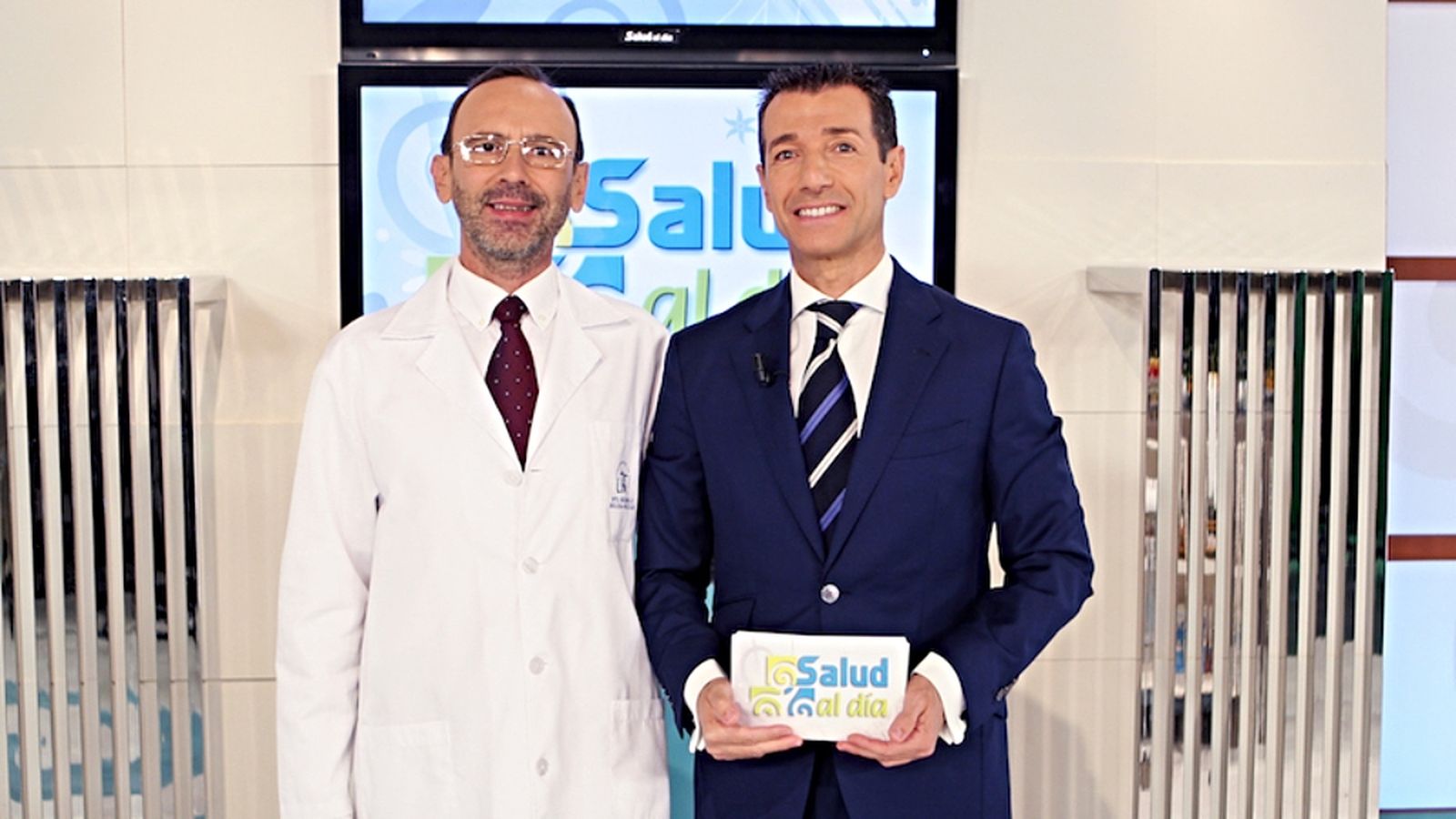 Salud al día 20 abril CATEDRÁTICO BIOLOGÍA MOLECULAR UNIVERSIDAD DE SEVILLA ANTONIO AYALA Y ROBERTO